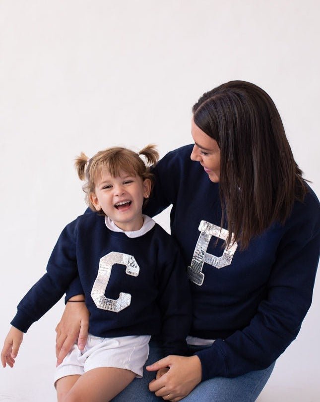 sudadera_kids_navy_inicial_lentejuelas_Anitials_2