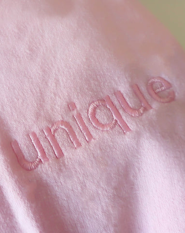 sudadera_light_pink_bordado_Anitials_10
