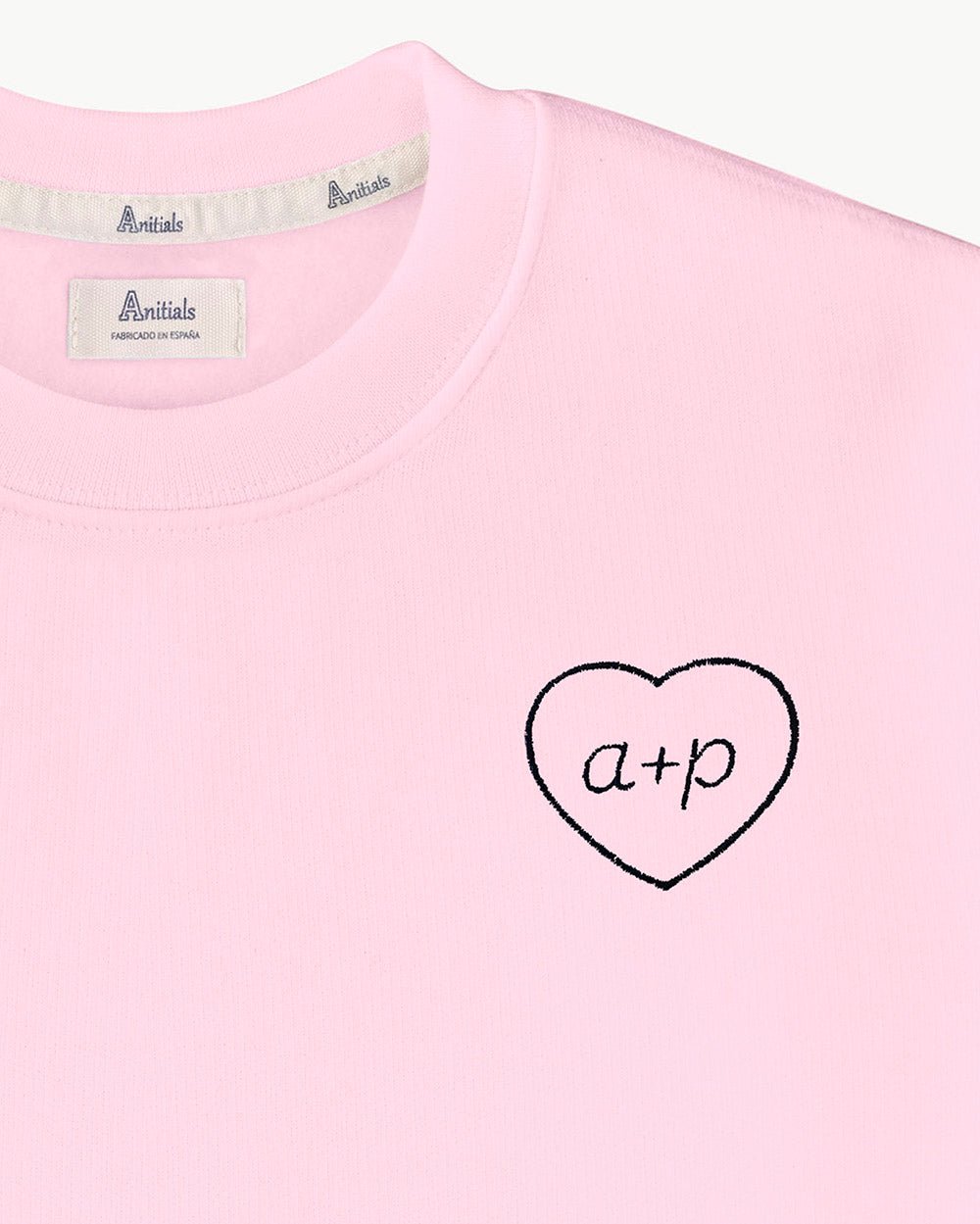 sudadera_light_pink_corazon_Anitials