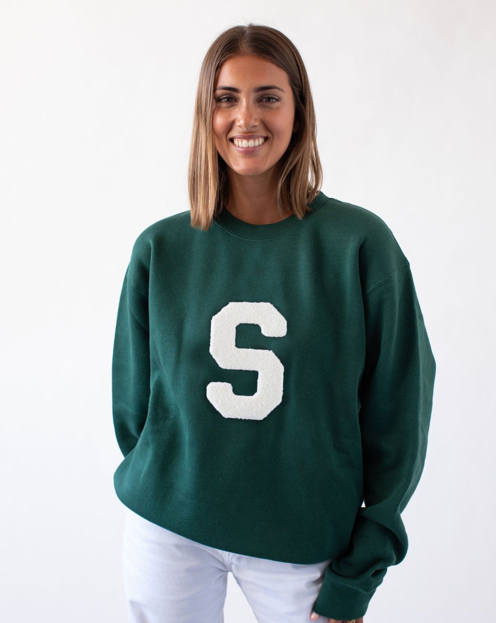 sudadera_verde_botella_letra_Anitials_