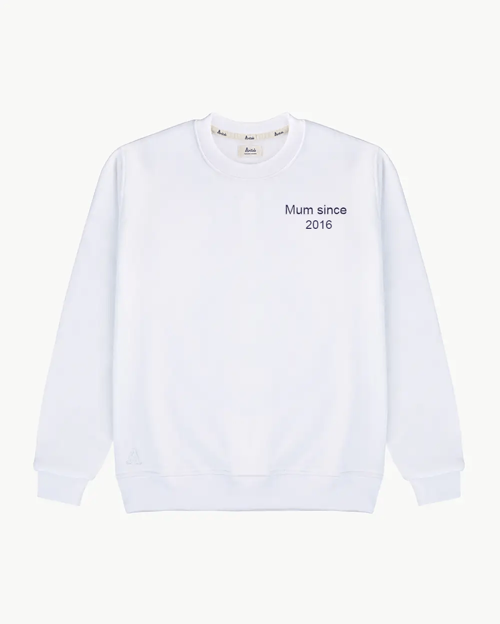 sudadera_white_mum_since_lado_Anitials_1