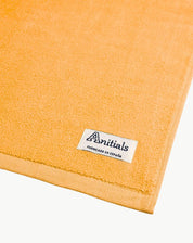 TOALLA ÁMBAR | UNA O MÁS INICIALES MINI