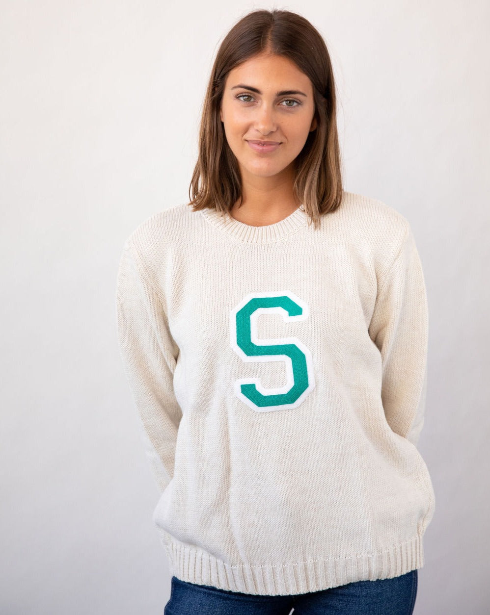 BEIGE SWEATER | INITIAL GREEN